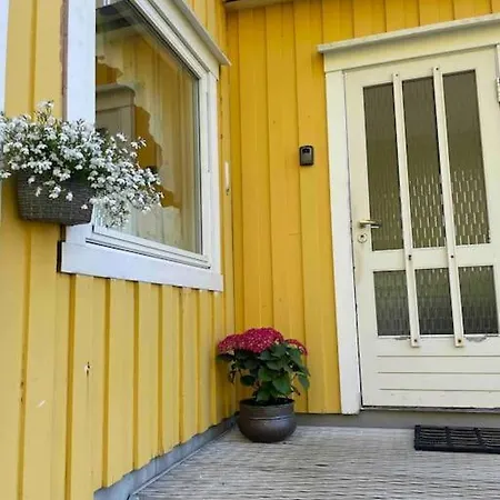 Sommerhus, Edvinstua. Дом отдыха *